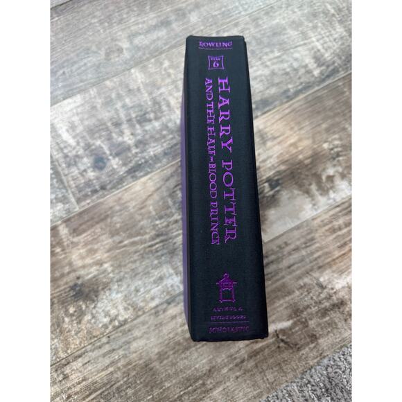 Harry Potter and the Half Blood Prince. 1st American Edition, 1st Printing. - Picture 5 of 11